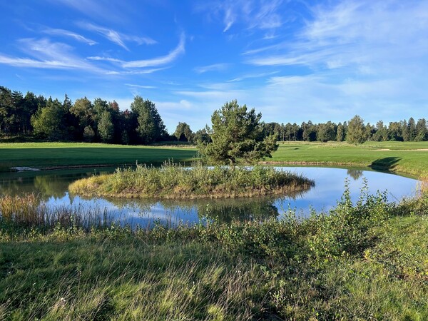 Bro-Bålsta Golfklubb logotyp