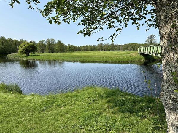 Kinds Golfklubb logotyp