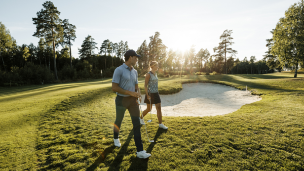 Köpings Golfklubb logotyp
