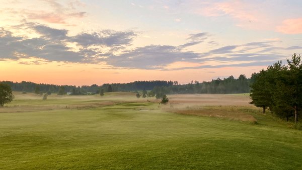 Nora Golfklubb logotyp